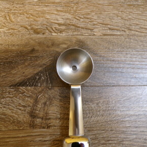 FARBERWARE Lot of 2: Can Opener & 1-1/4" Baller w/Black Handles & Chrome - Picture 4 of 12